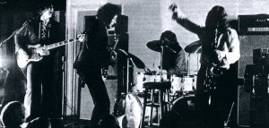 Crimson 1969, from 'Live at the Marquee' (note Robert standing!), MkII to right