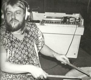 Wyatt recording Rock Bottom, M400 in background